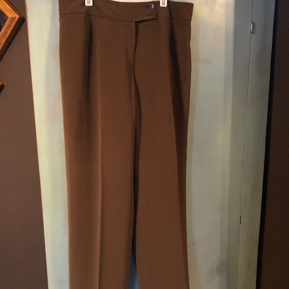 Cute sienna slacks